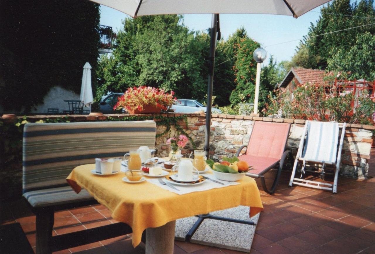 Albergotto Natalina Grazzano Badoglio Buitenkant foto