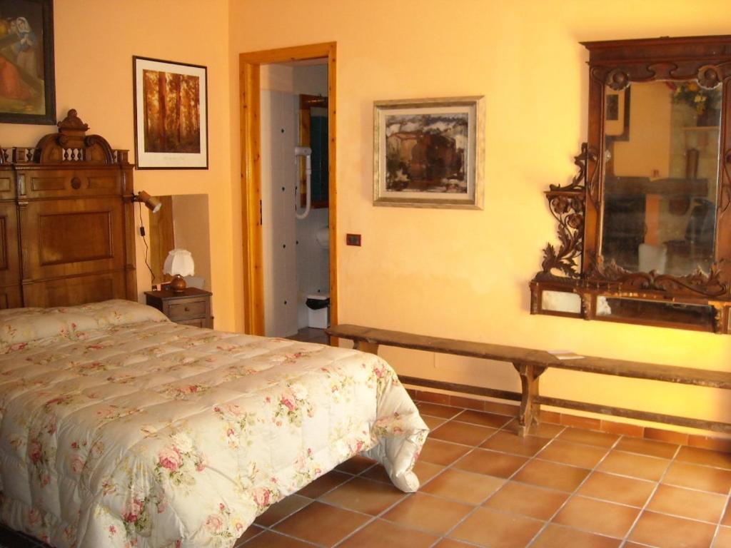 Albergotto Natalina Grazzano Badoglio Kamer foto