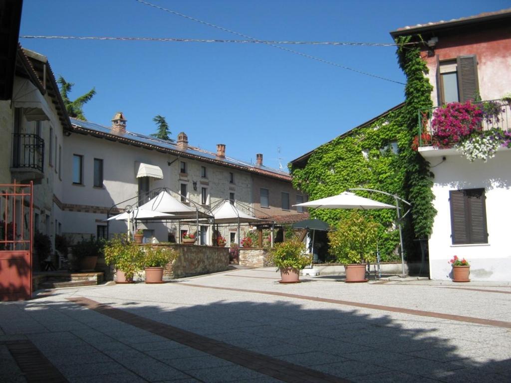 Albergotto Natalina Grazzano Badoglio Buitenkant foto